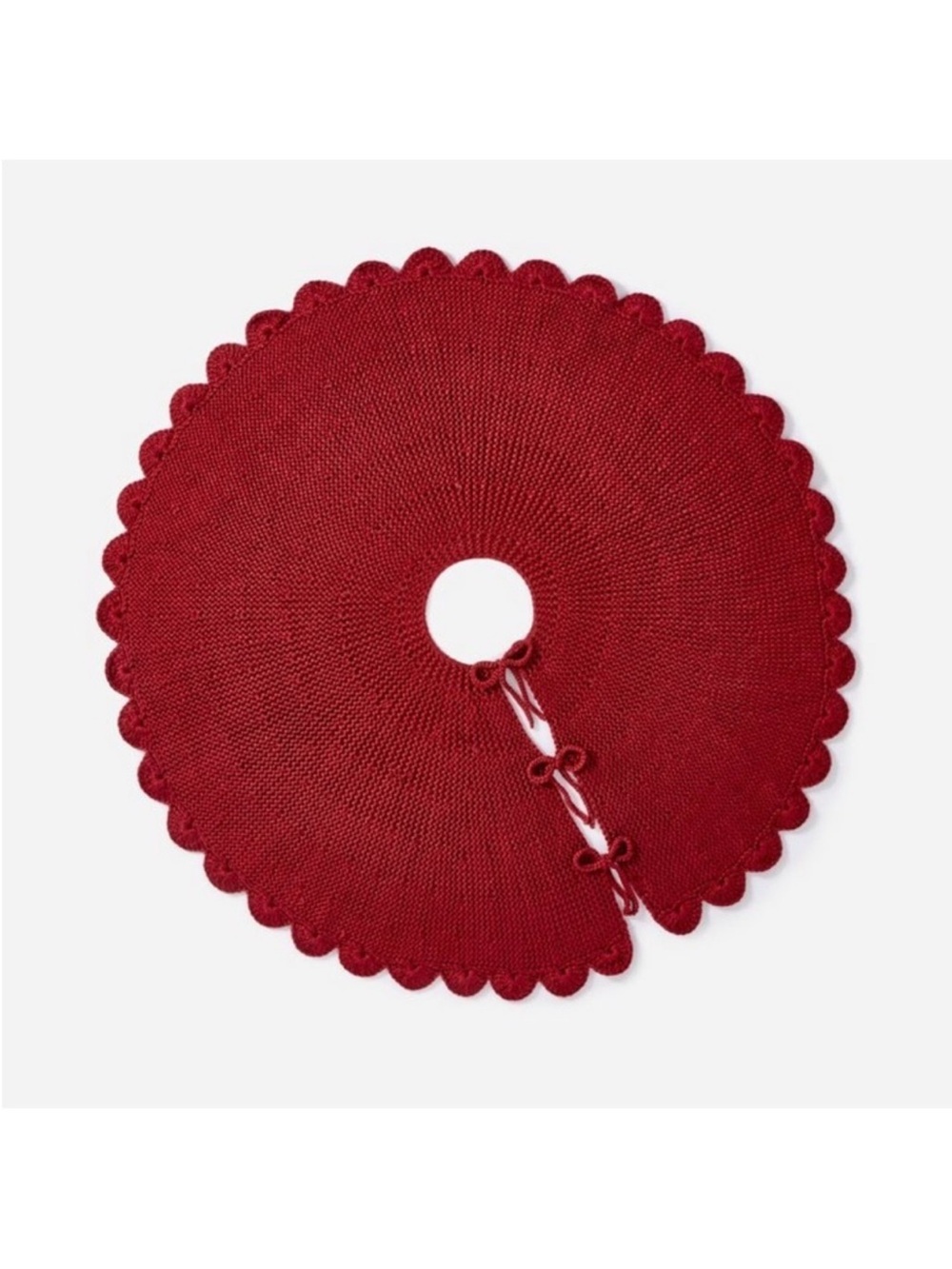 Threshold Studio McGee Red Chunky Sweater Scalloped Knit Tree Skirt NEW